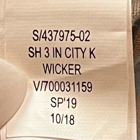 GAP City Shorts Mid Rise 3” Inseam Chino Stretch Pockets Women’s Sz 6 Wicker Tan - Picture 9 of 10